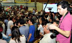 Foto de la galería: Macri visitó Posadas y brindó un fuerte apoyo a los candidatos misioneros por el frente Cambiemos
