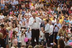 Foto de la galería: Macri visitó Posadas y brindó un fuerte apoyo a los candidatos misioneros por el frente Cambiemos