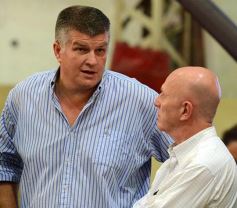 Foto de la galería: Macri visitó Posadas y brindó un fuerte apoyo a los candidatos misioneros por el frente Cambiemos