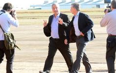 Foto de la galería: Macri visitó Posadas y brindó un fuerte apoyo a los candidatos misioneros por el frente Cambiemos