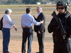 Foto de la galería: Macri visitó Posadas y brindó un fuerte apoyo a los candidatos misioneros por el frente Cambiemos