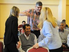 Foto de la galería: La Nación entregó más de 15 millones de pesos para financiar proyectos en 17 municipios de Misiones