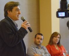 Foto de la galería: La Nación entregó más de 15 millones de pesos para financiar proyectos en 17 municipios de Misiones