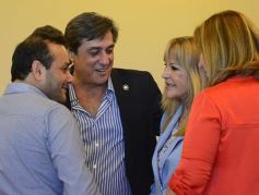 Foto de la galería: La Nación entregó más de 15 millones de pesos para financiar proyectos en 17 municipios de Misiones