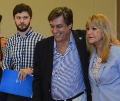 Foto de la galería: La Nación entregó más de 15 millones de pesos para financiar proyectos en 17 municipios de Misiones