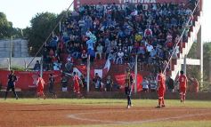 Foto de la galería: Una victoria para los amigos de Huracán