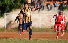 Foto de la galería: Una victoria para los amigos de Huracán