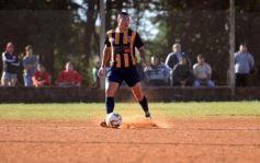 Foto de la galería: Una victoria para los amigos de Huracán