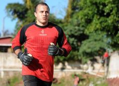 Foto de la galería: Una victoria para los amigos de Huracán