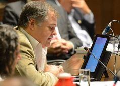 Foto de la galería: Crean un programa de acompañamiento a niños y adolescentes progenitores