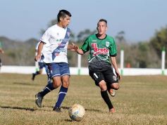 Foto de la galería: La Franja hizo valer su oficio ante El Brete
