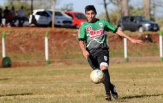 Foto de la galería: La Franja hizo valer su oficio ante El Brete