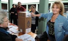 Foto de la galería: Postales de las PASO en Posadas: fiesta de la democracia!!!