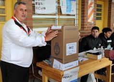 Foto de la galería: Postales de las PASO en Posadas: fiesta de la democracia!!!