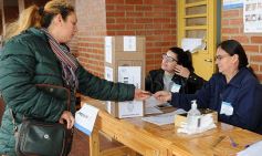 Foto de la galería: Postales de las PASO en Posadas: fiesta de la democracia!!!