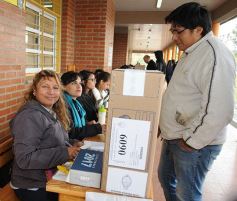 Foto de la galería: Postales de las PASO en Posadas: fiesta de la democracia!!!