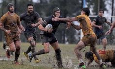 Foto de la galería: En medio de la lluvia y con final polémico, Capri cayó ante Curne
