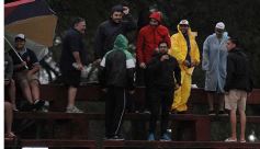 Foto de la galería: En medio de la lluvia y con final polémico, Capri cayó ante Curne