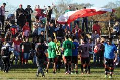 Foto de la galería: Sporting le dio una alegría futbolística a Santo Pipó