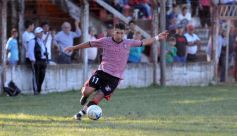 Foto de la galería: Sporting le dio una alegría futbolística a Santo Pipó
