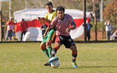 Foto de la galería: Sporting le dio una alegría futbolística a Santo Pipó