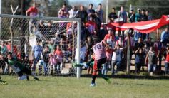 Foto de la galería: Sporting le dio una alegría futbolística a Santo Pipó
