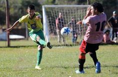 Foto de la galería: Sporting le dio una alegría futbolística a Santo Pipó