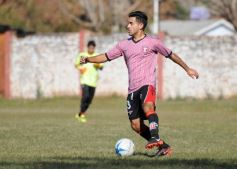 Foto de la galería: Sporting le dio una alegría futbolística a Santo Pipó