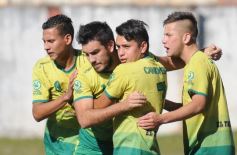 Foto de la galería: Sporting le dio una alegría futbolística a Santo Pipó