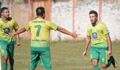 Foto de la galería: Sporting le dio una alegría futbolística a Santo Pipó
