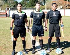 Foto de la galería: Sporting le dio una alegría futbolística a Santo Pipó