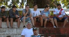 Foto de la galería: Sporting le dio una alegría futbolística a Santo Pipó