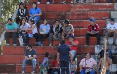 Foto de la galería: Sporting le dio una alegría futbolística a Santo Pipó