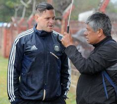 Foto de la galería: Sporting le dio una alegría futbolística a Santo Pipó
