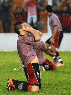 Foto de la galería: Sporting coronó un gran torneo: se consagró campeón del Apertura de la Liga Posadeña