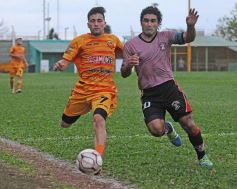 Foto de la galería: Sporting coronó un gran torneo: se consagró campeón del Apertura de la Liga Posadeña