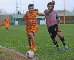 Foto de la galería: Sporting coronó un gran torneo: se consagró campeón del Apertura de la Liga Posadeña