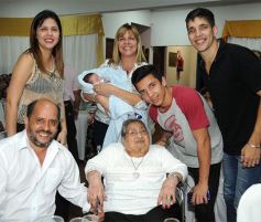 Foto de la galería: Los 90 años de Joaquina Cabaña