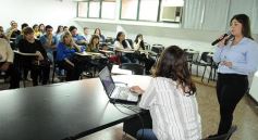 Foto de la galería: Gisel, la flamante licenciada en Trabajo Social