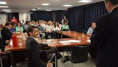 Foto de la galería: Especialista disertó sobre los mecanismos preventivos de crisis en las empresas