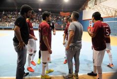 Foto de la galería: Futsal: Plastimí lo dio vuelta y se quedó con el primer partido de la serie final