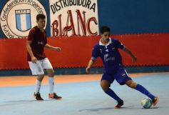 Foto de la galería: Futsal: Plastimí lo dio vuelta y se quedó con el primer partido de la serie final