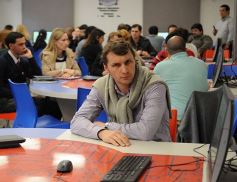 Foto de la galería: Escuela de Robótica capacita a un nuevo grupo de docentes