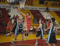 Foto de la galería: OTC sorprendió a Tokio en el templo oriental