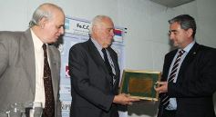 Foto de la galería: Merecido reconocimiento para profesionales de distintas disciplinas