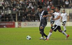 Foto de la galería: Un tropezón no es caída: debut de Guaraní en el Federal A