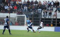 Foto de la galería: Un tropezón no es caída: debut de Guaraní en el Federal A