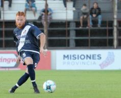 Foto de la galería: Un tropezón no es caída: debut de Guaraní en el Federal A