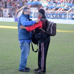 Foto de la galería: Un tropezón no es caída: debut de Guaraní en el Federal A