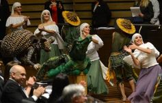 Foto de la galería: Rovira destacó la importancia institucional del Parlamento Estudiantil